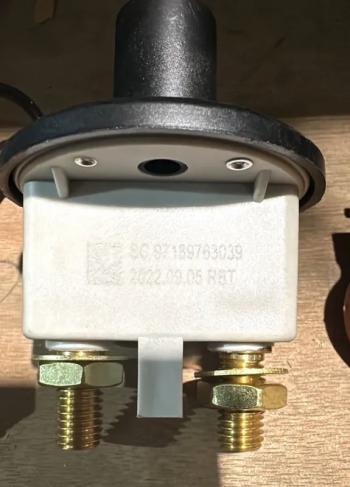 529 р. Выключатель массы SHACMAN X3000 VALMO VALMO dz97189763039  с доставкой в г. Майкоп. Увеличить фотографию 3