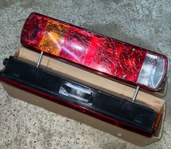 4 099 р. Фонарь задний правый IVECO HONGYAN 5801299174 ДРУГОЕ КИТАЙ 5801299174  с доставкой в г. Майкоп. Увеличить фотографию 3