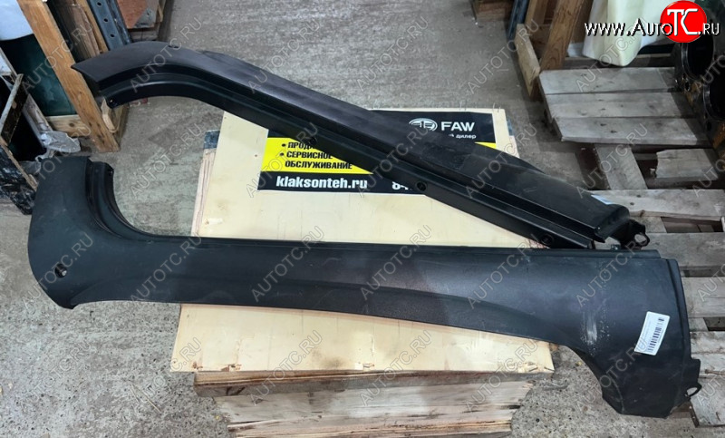 1 379 р. Обтекатель стойки лобового стекла (R,наружный) SHAANXI, X3000 DZ14251970020 SHACMAN dz14251970020  с доставкой в г. Майкоп