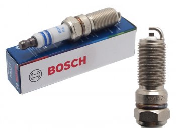 729 р. Свеча зажигания FORD FOCUSMONDEOMAZDA 56  07- BOSCH 0242236633  с доставкой в г. Майкоп. Увеличить фотографию 1