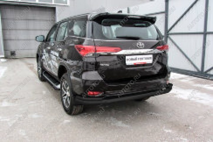 22 699 р. Защита заднего бампера d76+d42 двойная длинная Slitkoff Toyota Fortuner AN160 дорестайлинг (2015-2020) (нержавейка с полимерным покрытием в цвет черный)  с доставкой в г. Майкоп