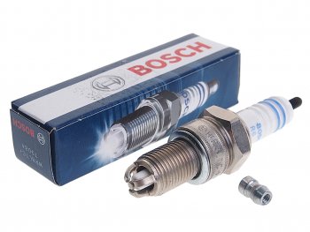 369 р. Свеча зажигания BOSCH WR8LT+4 BOSCH 0242229658  с доставкой в г. Майкоп. Увеличить фотографию 1