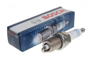 176 р. Свеча зажигания BOSCH BOSCH 0242229798  с доставкой в г. Майкоп. Увеличить фотографию 1