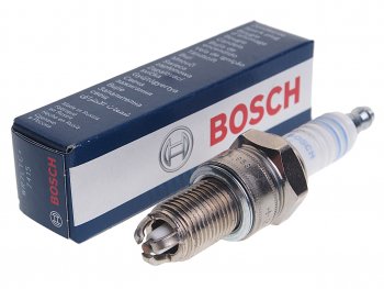 439 р. Свеча зажигания BOSCH 3конт. 21 ключ BOSCH 0242235664  с доставкой в г. Майкоп. Увеличить фотографию 1