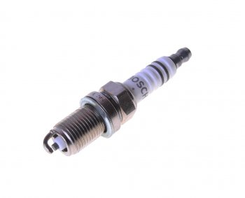 212 р. Свеча зажигания ВАЗ-2112 V16,ГАЗ-3302 ЕВРО-3 BOSCH BOSCH 0242235667  с доставкой в г. Майкоп. Увеличить фотографию 1