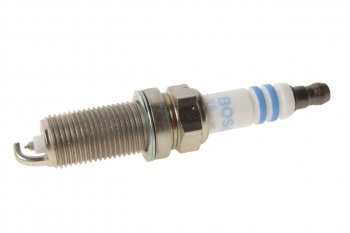 689 р. Свеча зажигания FR7SI30 MITSUBISHI Lancer (1.5) (07-) BOSCH BOSCH 0242235769  с доставкой в г. Майкоп. Увеличить фотографию 1