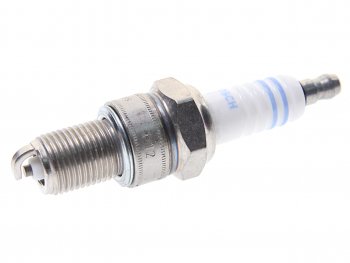 218 р. Свеча зажигания WR6DC+(замена для 0241240558, 530) BOSCH BOSCH 0242240592  с доставкой в г. Майкоп. Увеличить фотографию 1