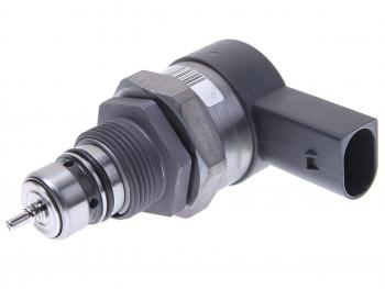 16 999 р. Клапан VW Touareg (03-07) AUDI A4 (05-08) давления топлива BOSCH BOSCH 0281002991  с доставкой в г. Майкоп. Увеличить фотографию 1