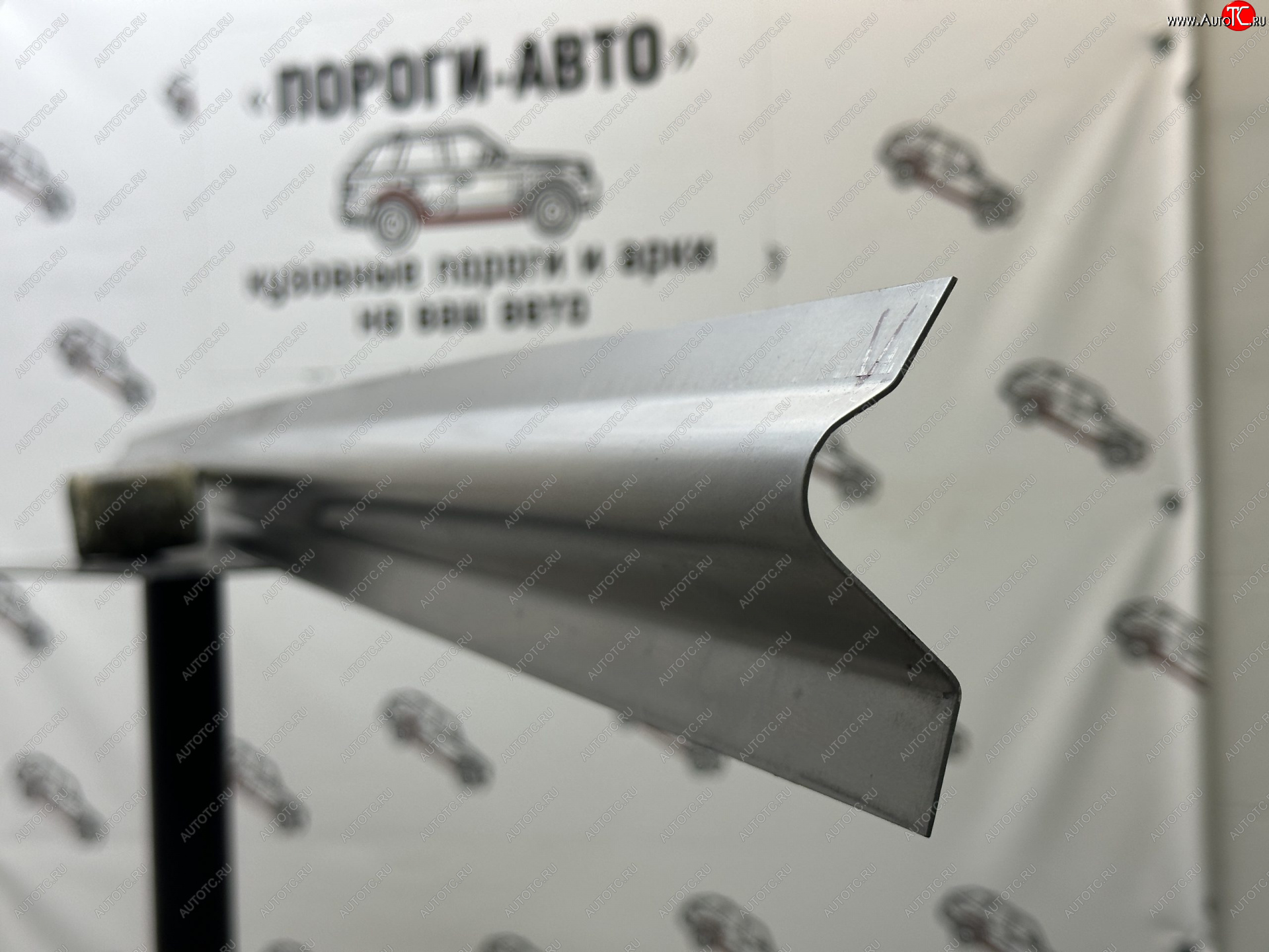 1 989 р. Правый ремонтный порог ПОРОГИ-АВТО  Toyota Previa  2 (2000-2006) (холоднокатаная сталь 1 мм)  с доставкой в г. Майкоп