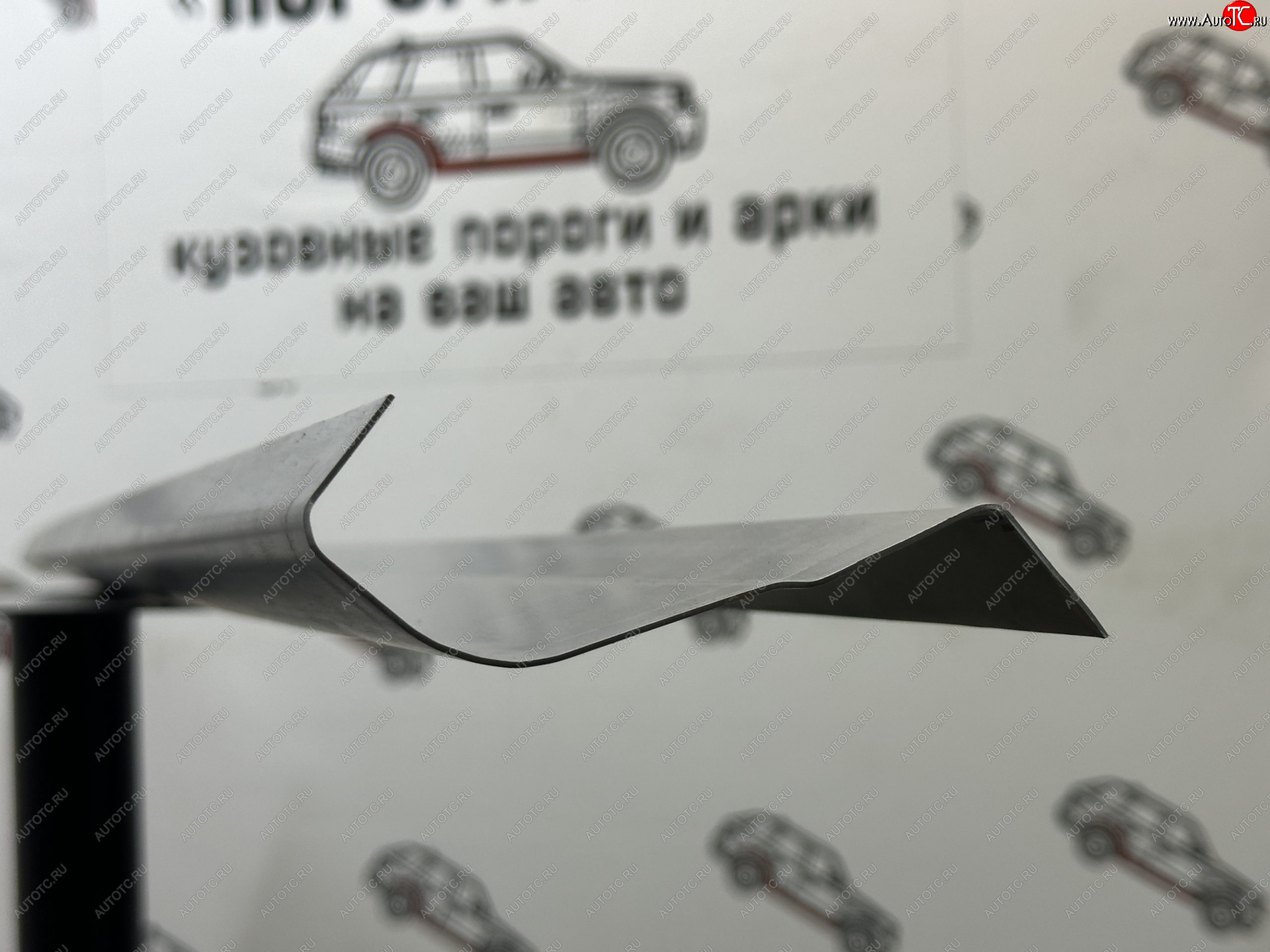 3 899 р. Комплект ремонтных порогов ПОРОГИ-АВТО  Toyota Land Cruiser Prado  J90 (1996-2002) 3 дв. дорестайлинг, 5 дв. дорестайлинг, 3 дв. рестайлинг, 5 дв. рестайлинг (холоднокатаная сталь 1 мм)  с доставкой в г. Майкоп