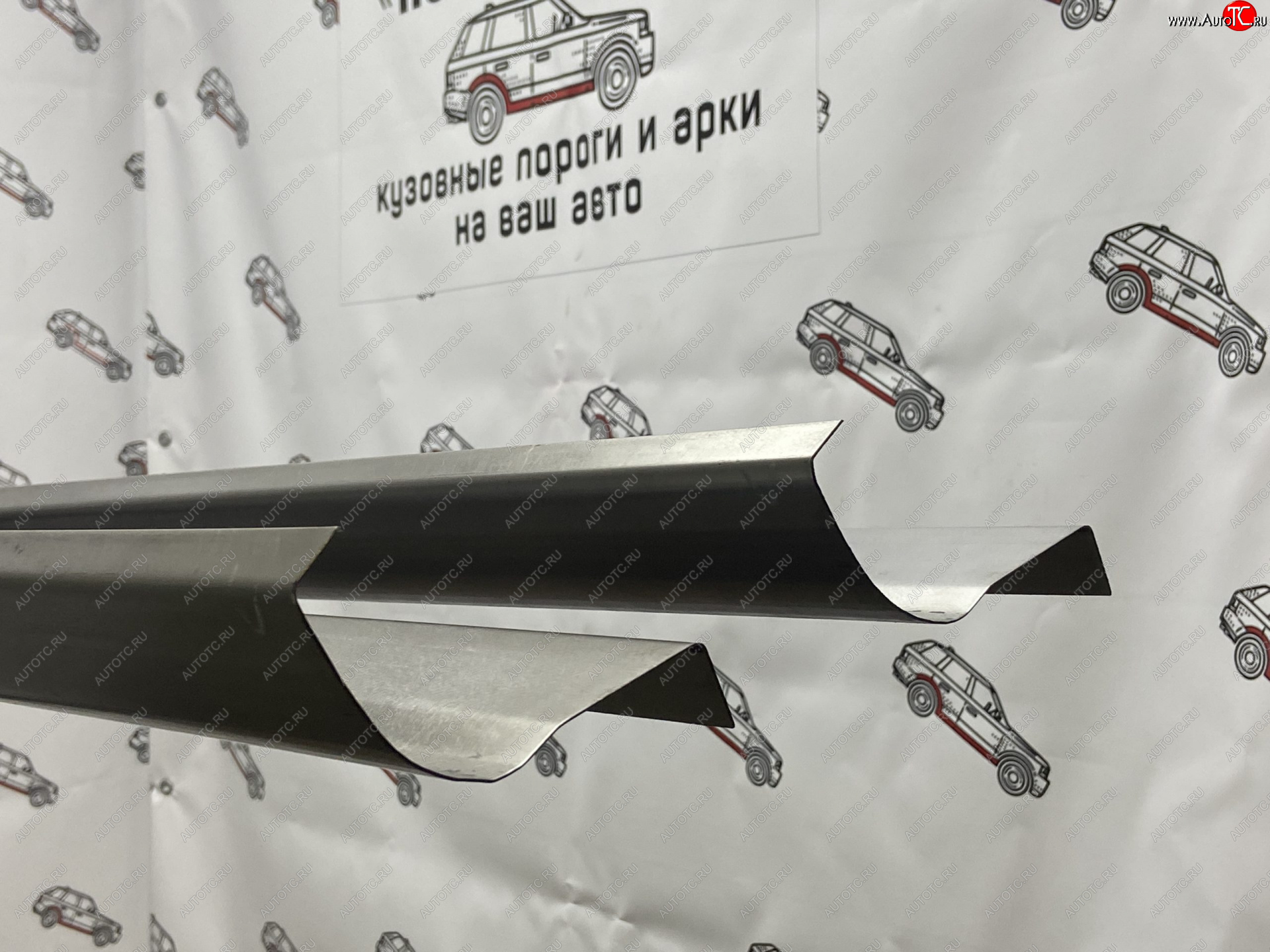 1 989 р. Правый ремонтный порог Пороги-Авто Ford Mondeo Mk3,B4Y дорестайлинг, седан (2000-2003) (Холоднокатанная сталь 1 мм)  с доставкой в г. Майкоп