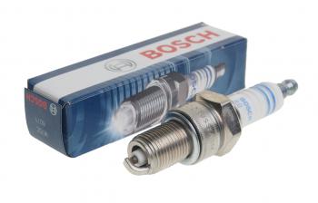191 р. Свеча зажигания BOSCH BOSCH 0241235755  с доставкой в г. Майкоп. Увеличить фотографию 1