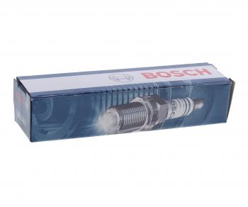 379 р. Свеча зажигания HYUNDAI i20 (09-) YR7ME (0.7) BOSCH BOSCH 0242135545  с доставкой в г. Майкоп. Увеличить фотографию 3
