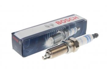 1 179 р. Свеча зажигания HYUNDAI Elantra (13-),i30,i40 KIA Soul (11-) BOSCH BOSCH 0242135548  с доставкой в г. Майкоп. Увеличить фотографию 1