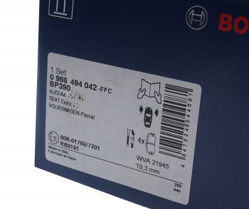3 699 р. Колодки тормозные передние (4шт.) BOSCH Audi A4 B5 8D5 универсал 1-ый рестайлинг (1996-1998)  с доставкой в г. Майкоп. Увеличить фотографию 3