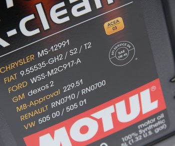 5 799 р. Масло моторное 8100 X-CLEAN C3 5W40 синт.5л MOTUL MOTUL 102051  с доставкой в г. Майкоп. Увеличить фотографию 2