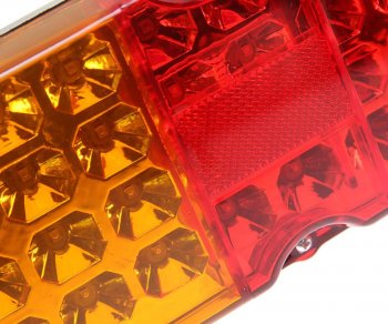 639 р. Фонарь задний ГАЗ,ЗИЛ,КАМАЗ,МАЗ светодиодный 24V SKV SKV 132.3716-33  с доставкой в г. Майкоп. Увеличить фотографию 3