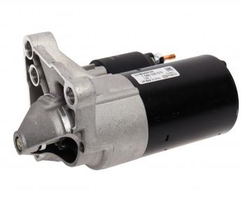 21 449 р. Стартер RENAULT Duster (2.0) BOSCH BOSCH 1986s00679 BOSCH 1986s00679  с доставкой в г. Майкоп. Увеличить фотографию 1