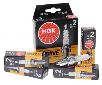 369 р. Свеча зажигания ВАЗ-2108 V-LINE №2 NGK (1шт.) NGK 2268  с доставкой в г. Майкоп. Увеличить фотографию 1