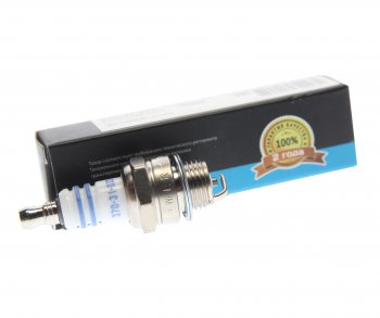 144 р. Свеча зажигания (газонокосилка,бензопила) (1шт.) MEGAPOWER MEGAPOWER 370-31-033  с доставкой в г. Майкоп. Увеличить фотографию 1
