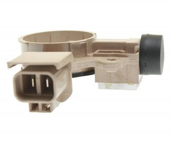1 139 р. Регулятор HYUNDAI HD65,72 дв.D4AL,D4AF напряжения генератора FYC FYC 37370-45100  с доставкой в г. Майкоп. Увеличить фотографию 3