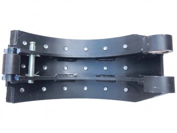 11 949 р. Колодки тормозные ПАЗ-4230,4234 (2шт.) комплект на колесо мост КААЗ BRAKE BLOCKS BRAKE BLOCKS 52642-350109091-fr  с доставкой в г. Майкоп. Увеличить фотографию 2