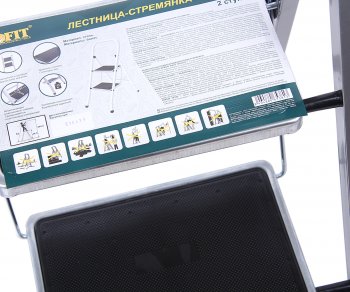 2 379 р. Лестница-стремянка 2 ступени стальная FIT FIT 65381 FIT 65381  с доставкой в г. Майкоп. Увеличить фотографию 4