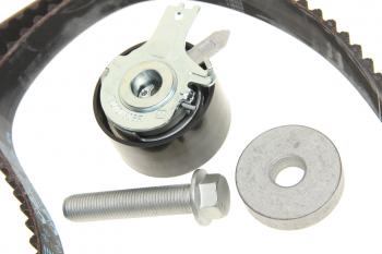 7 999 р. Комплект ГРМ RENAULT Duster,Logan,Sandero,Laguna 3,Kangoo 2,Scenic 3 (1.5 DCI) OE RENAULT 7701477028  с доставкой в г. Майкоп. Увеличить фотографию 2