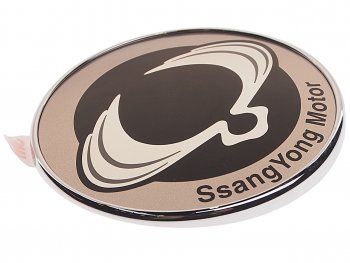 1 859 р. Эмблема SSANGYONG Rexton (02-) капота (экспорт) OE SSANGYONG 7996008010  с доставкой в г. Майкоп. Увеличить фотографию 1