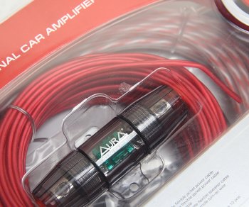 2 279 р. Набор для установки усилителя AURA AURA amp-2210  с доставкой в г. Майкоп. Увеличить фотографию 2