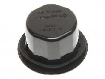 295 р. Заглушка MAZDA OE MAZDA bbm4-56-061  с доставкой в г. Майкоп. Увеличить фотографию 1
