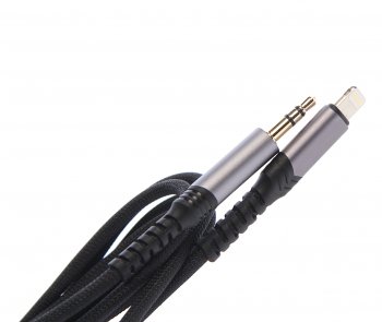 559 р. Переходник iPhone (5-) на jack 3.5 BOROFONE BOROFONE bl15 metal gray BOROFONE bl15 metal gray  с доставкой в г. Майкоп. Увеличить фотографию 2