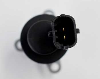 2 299 р. Клапан MAN TGA,TGS дв.D2066 ТНВД дозировочный CARTRONIC CARTRONIC crtr0121641  с доставкой в г. Майкоп. Увеличить фотографию 3