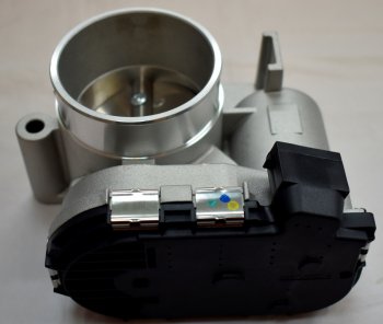 5 449 р. Заслонка ВАЗ-2170,2190 дроссельная CARTRONIC CARTRONIC crtr0126640  с доставкой в г. Майкоп. Увеличить фотографию 2