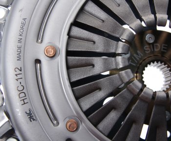 28 799 р. Сцепление HYUNDAI Sonata NF (11-),i45 (11-) KIA Optima (11-) (2.0) комплект (с маховиком) VALEO PHC VALEO PHC hddk-01 VALEO PHC hddk-01  с доставкой в г. Майкоп. Увеличить фотографию 4