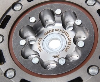 26 699 р. Маховик HYUNDAI ix35 (13-),i40 (11-) (2.0) KIA Sportage (13-) (2.0) VALEO PHC VALEO PHC hdfw-09 VALEO PHC hdfw-09  с доставкой в г. Майкоп. Увеличить фотографию 3