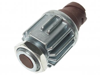 1 149 р. Выключатель MAN F90,M2000,L2000,F2000 стоп-сигнала (4-х контактный) STARTEC STARTEC inf.01.401  с доставкой в г. Майкоп. Увеличить фотографию 3