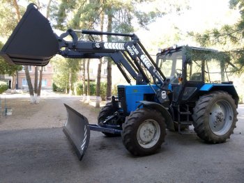 140 999 р. Отвал МТЗ-80,82,82.1,1025 коммунальный оборотный (облегченный) САЛЬСК САЛЬСКСЕЛЬМАШ ко-3.1  с доставкой в г. Майкоп. Увеличить фотографию 3