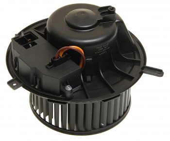 9 399 р. Мотор отопителя VW Golf (03-08) AUDI A3 (03-12) SKODA Octavia (04-) салона LUZAR LUZAR lfh18k2  с доставкой в г. Майкоп. Увеличить фотографию 2