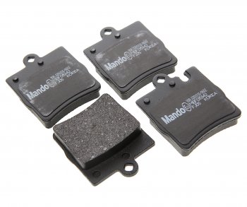 1 799 р. Колодки тормозные MERCEDES E (W210) задние (4шт.) MANDO MANDO mbf015142 MANDO mbf015142  с доставкой в г. Майкоп. Увеличить фотографию 1
