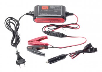 4 399 р. Устройство зарядное 12V 2A 40Ач 220V FUBAG FUBAG micro 4012  с доставкой в г. Майкоп. Увеличить фотографию 1