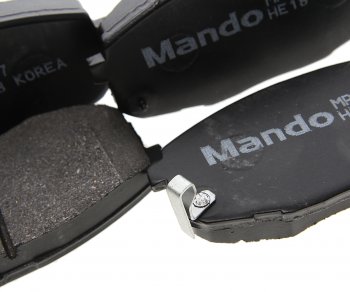 2 659 р. Колодки тормозные передние (4шт.) MANDO KIA Ceed 2 JD рестайлинг универсал (2015-2018)  с доставкой в г. Майкоп. Увеличить фотографию 2