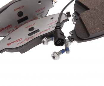 16 349 р. Колодки тормозные передние с датчиком (4шт.) BREMBO Volkswagen Passat B7 универсал (2010-2015)  с доставкой в г. Майкоп. Увеличить фотографию 2
