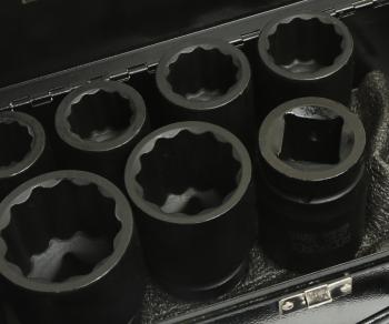 5 799 р. Набор головок торцевых 1 12-ти гранных 24-46мм ударных глубоких 7 предметов в кейсе ROCKFORCE ROCKFORCE rf-8072-9mpb  с доставкой в г. Майкоп. Увеличить фотографию 2