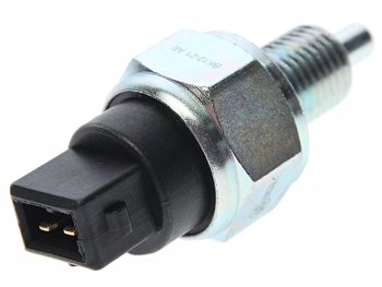 280 р. Выключатель МТЗ стоп-сигнала (кнопка,штекер) AVTOELECTRICA AVTOELECTRICA вк12-21 ае  с доставкой в г. Майкоп. Увеличить фотографию 2