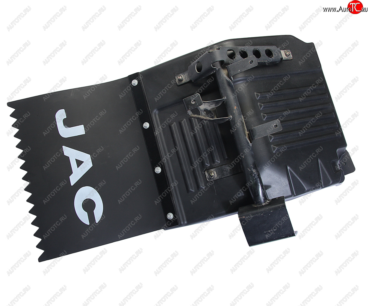 14 849 р. Брызговик JAC N120 передний левый в сборе OE JAC z8403110le094(le094)  с доставкой в г. Майкоп