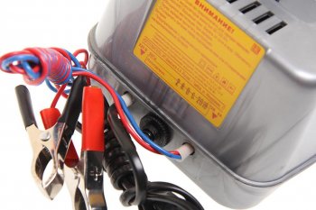 4 099 р. Устройство зарядное 12V 10A 220V (ручной режим) ТАМБОВ ИП ШМЕЛЬКОВ зу-120м  с доставкой в г. Майкоп. Увеличить фотографию 3