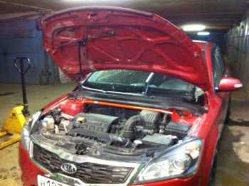 3 299 р. Растяжка передних стоек Kia Ceed I (2007-2012), Hyundai i30 I (2007-2011) ТехноМастер ТехноМастер 2904.5800.04  с доставкой в г. Майкоп. Увеличить фотографию 1