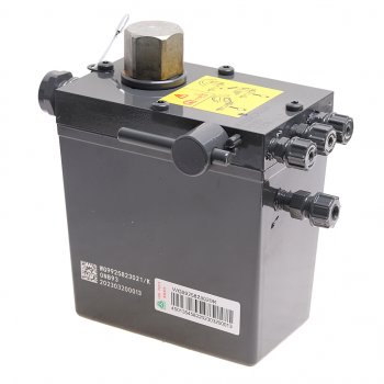 13 899 р. Насос SITRAK HOWO T5G подъема кабины механический OE SITRAK wg9925823021  с доставкой в г. Майкоп. Увеличить фотографию 1