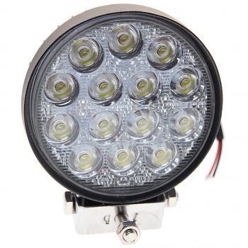 1 429 р. Фара рабочего света круглая 116х116x70мм 42Вт (14 LED) рассеянный свет (Flood) 12-24V MEGAPOWER MEGAPOWER 370-30-009  с доставкой в г. Майкоп. Увеличить фотографию 1